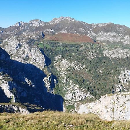 Hosteria Picos De Europa Potes Exterior foto