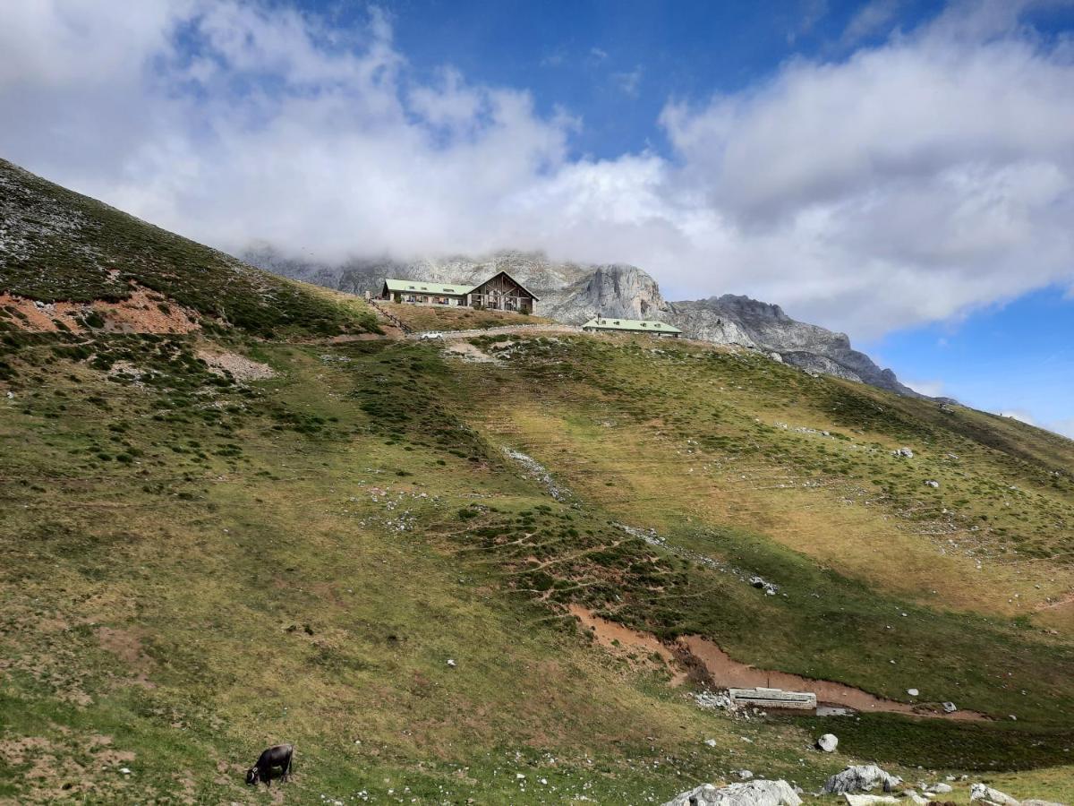 Hosteria Picos De Europa Potes Exterior foto