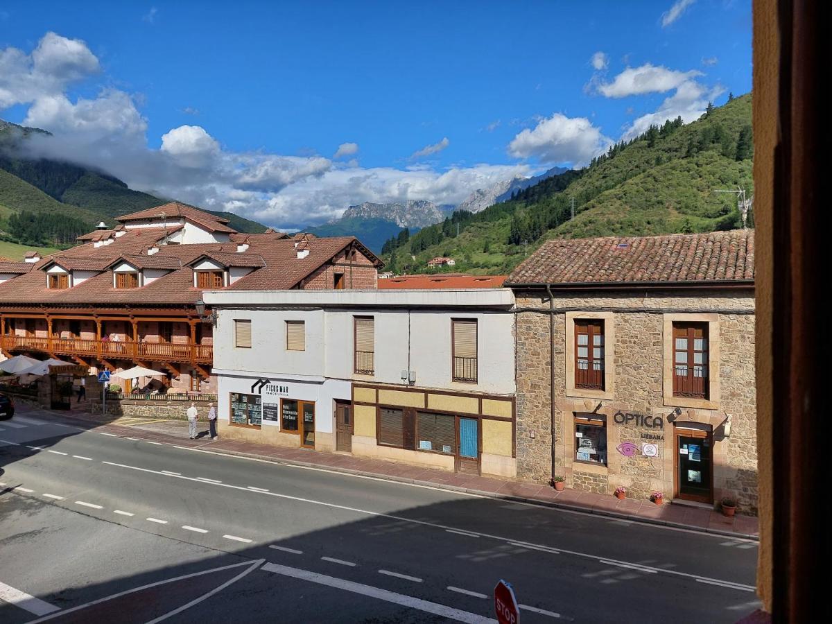 Hosteria Picos De Europa Potes Exterior foto